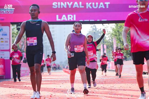 Race photo from Smartfren Run 2025 