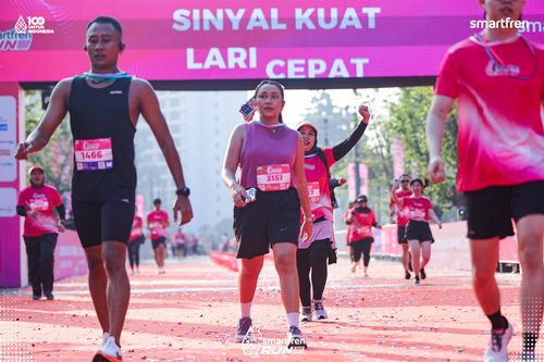 Race photo from Smartfren Run 2025 