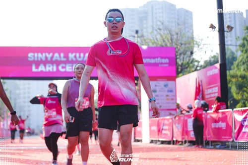 Race photo from Smartfren Run 2025 