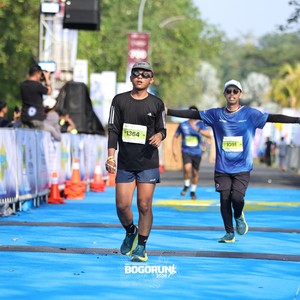 Race photo from BOGORUN 2026