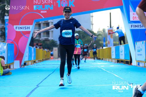 Race photo from Nu Skin Run 10K