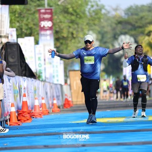 Race photo from BOGORUN 2026