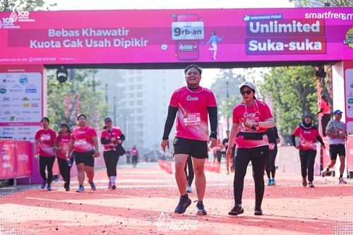 Race photo from Smartfren Run 2025 