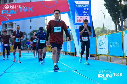 Race photo from Nu Skin Run 10K