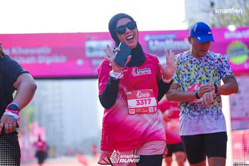 Race photo from Smartfren Run 2025 