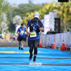 Race photo from BOGORUN 2026