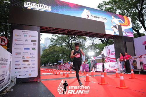 Race photo from Smartfren Run 2024