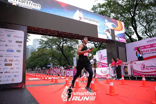 Race photo from Smartfren Run 2024