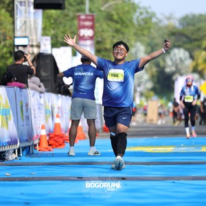 Race photo from BOGORUN 2026