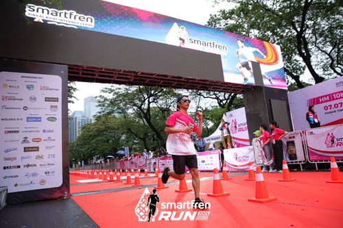 Race photo from Smartfren Run 2024