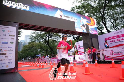 Race photo from Smartfren Run 2024
