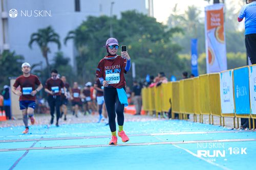 Race photo from Nu Skin Run 10K