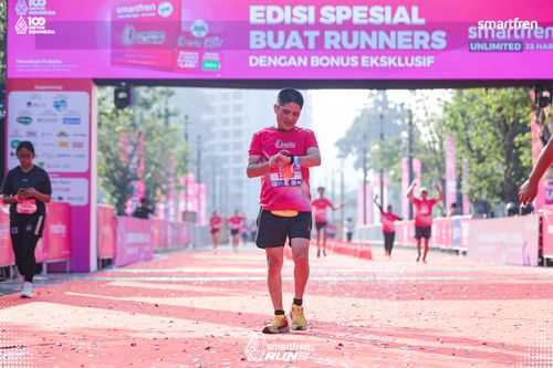 Race photo from Smartfren Run 2025 