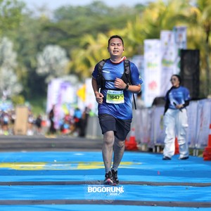 Race photo from BOGORUN 2026