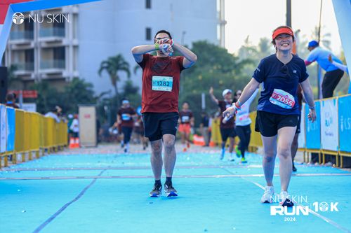 Race photo from Nu Skin Run 10K
