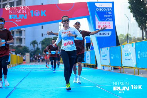 Race photo from Nu Skin Run 10K