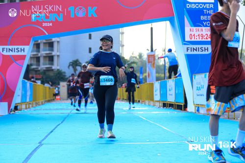 Race photo from Nu Skin Run 10K