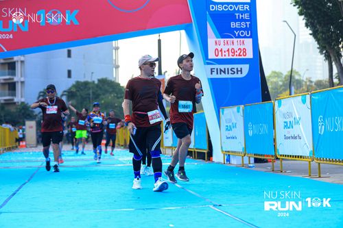 Race photo from Nu Skin Run 10K