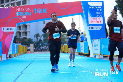 Race photo from Nu Skin Run 10K