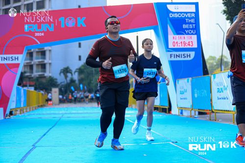 Race photo from Nu Skin Run 10K