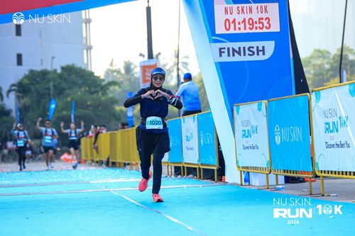 Race photo from Nu Skin Run 10K