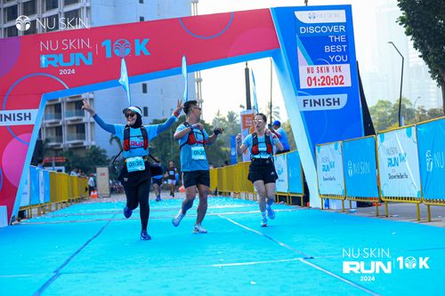 Race photo from Nu Skin Run 10K