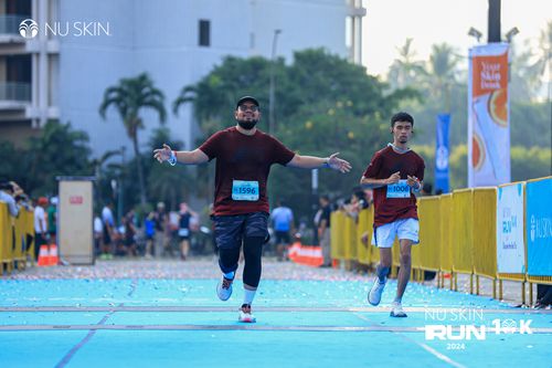 Race photo from Nu Skin Run 10K