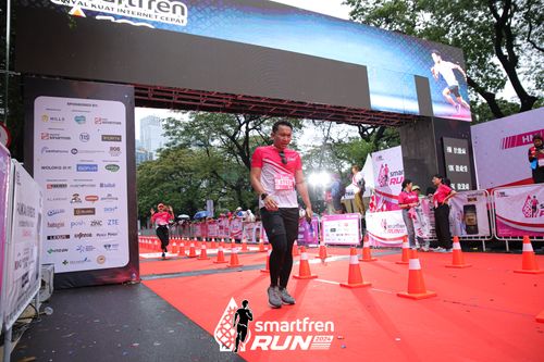 Race photo from Smartfren Run 2024