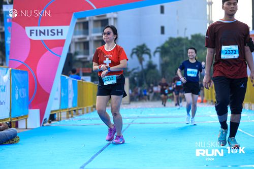 Race photo from Nu Skin Run 10K