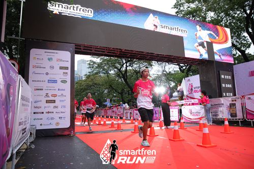 Race photo from Smartfren Run 2024
