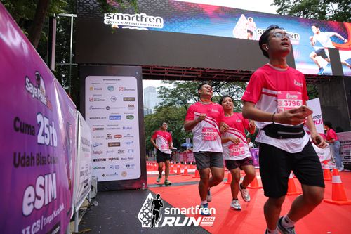 Race photo from Smartfren Run 2024