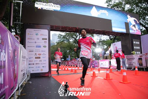 Race photo from Smartfren Run 2024