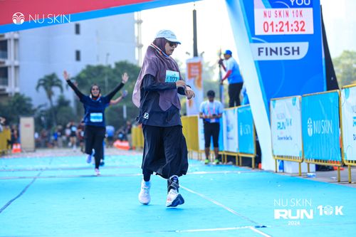Race photo from Nu Skin Run 10K