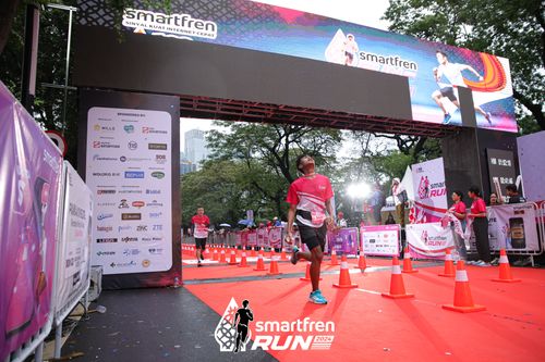 Race photo from Smartfren Run 2024