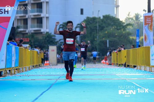 Race photo from Nu Skin Run 10K