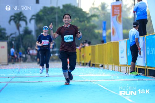 Race photo from Nu Skin Run 10K