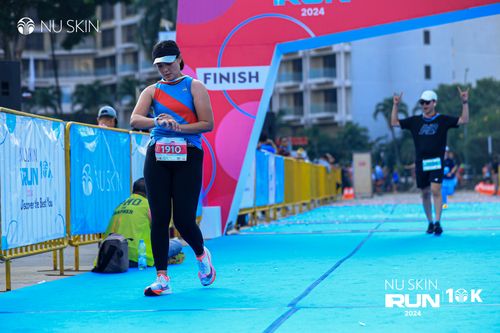 Race photo from Nu Skin Run 10K