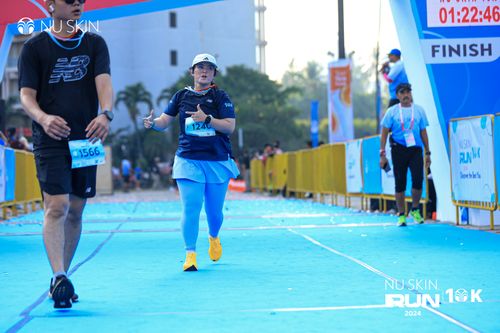 Race photo from Nu Skin Run 10K