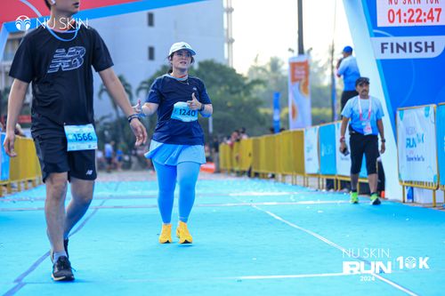 Race photo from Nu Skin Run 10K