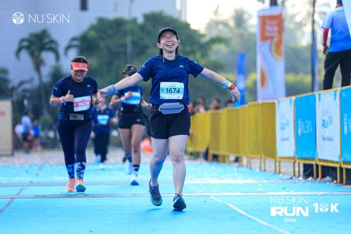 Race photo from Nu Skin Run 10K