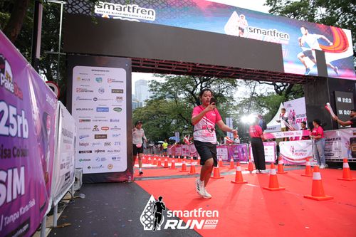 Race photo from Smartfren Run 2024