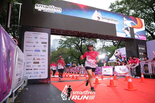 Race photo from Smartfren Run 2024