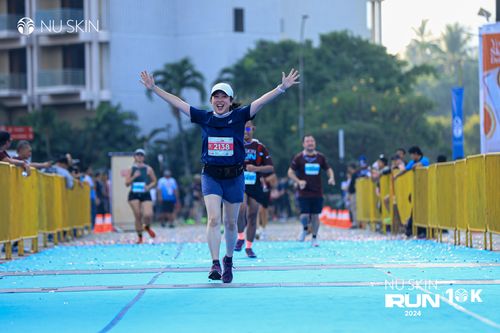 Race photo from Nu Skin Run 10K