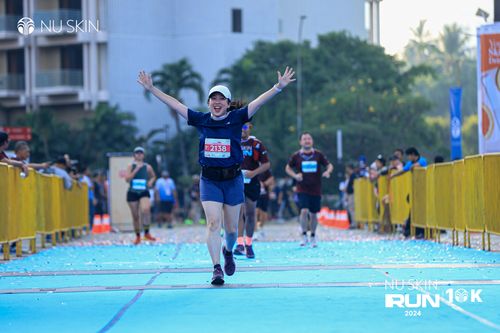 Race photo from Nu Skin Run 10K
