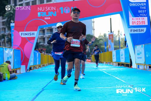 Race photo from Nu Skin Run 10K