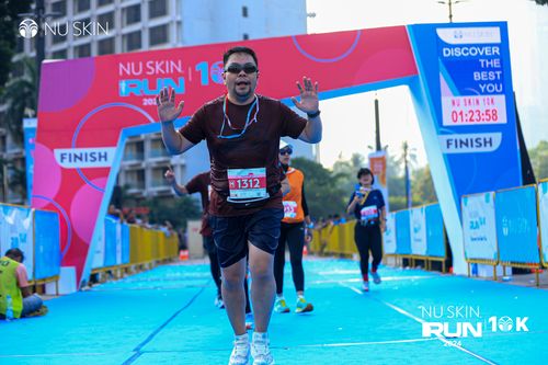 Race photo from Nu Skin Run 10K
