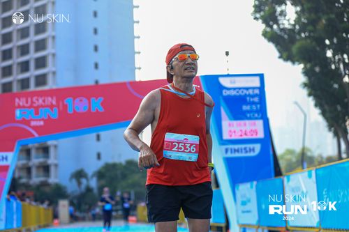 Race photo from Nu Skin Run 10K