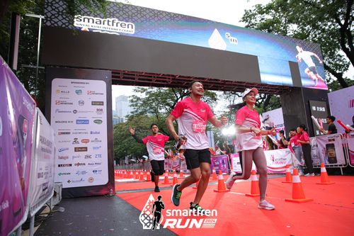 Race photo from Smartfren Run 2024