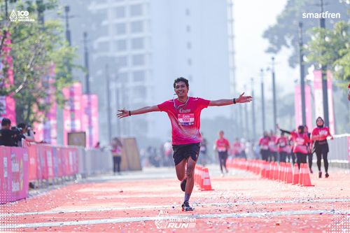 Race photo from Smartfren Run 2025 