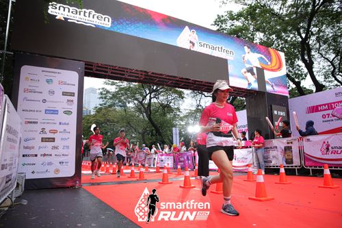 Race photo from Smartfren Run 2024